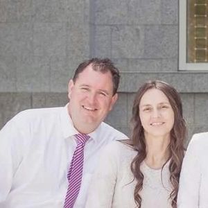 Meet your Posher, Dennis